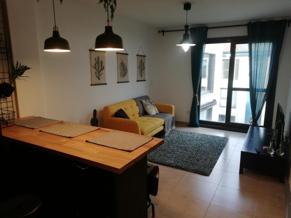 Pintoresco Piso A 5 Min De La Playa Wifi/Netflix อาเรส ภายนอก รูปภาพ